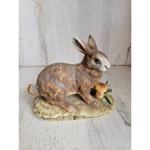 Lefton rabbit figurine vintage grass floral easter figure spring - Picture 1 of 7
